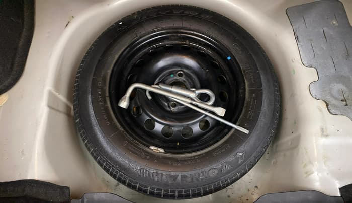 2015 Maruti Swift Dzire VDI, Diesel, Manual, 88,153 km, Spare Tyre