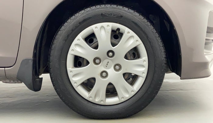 2013 Honda Amaze 1.2 SAT I VTEC, Petrol, Automatic, 90,146 km, Right Front Wheel