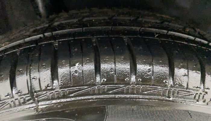 2013 Honda Amaze 1.2 SAT I VTEC, Petrol, Automatic, 90,146 km, Right Rear Tyre Tread