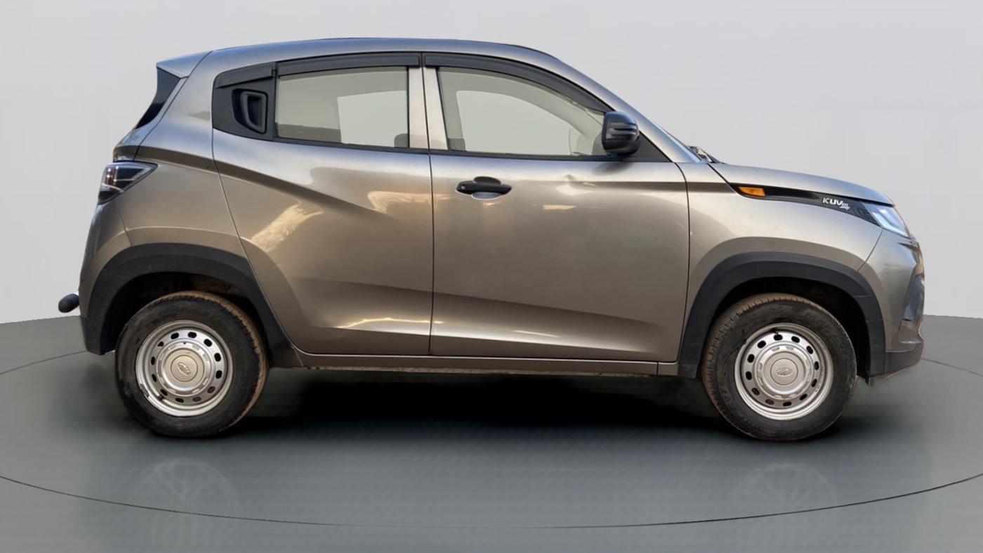 2018 Mahindra KUV 100 NXT K2 6 STR, Petrol, Manual, 43,183 km, Right Side View