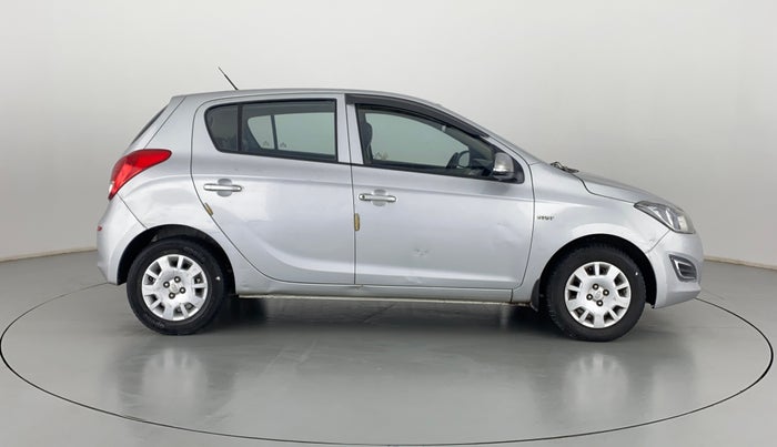 2012 Hyundai i20 MAGNA O 1.2, CNG, Manual, 88,005 km, Right Side View
