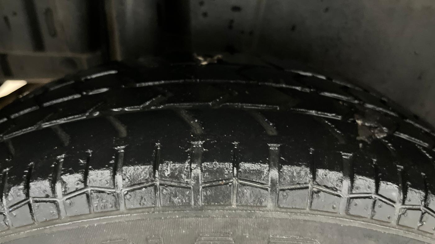 2016 Maruti Swift VXI O, Petrol, Manual, 67,162 km, Right Rear Tyre Tread