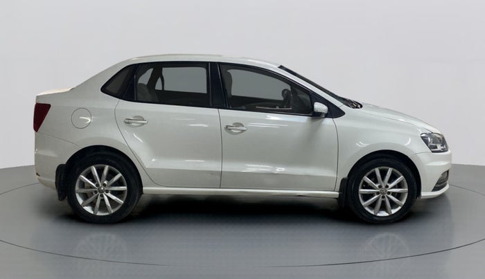 2017 Volkswagen Ameo HIGHLINE 1.2, Petrol, Manual, 56,769 km, Right Side View