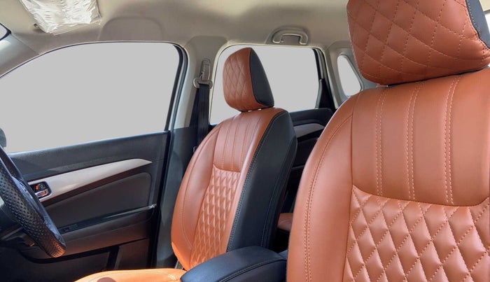 2020 Toyota URBAN CRUISER Premium AT, Petrol, Automatic, 16,542 km, Right Side Front Door Cabin