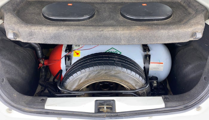 2019 Maruti New Wagon-R LXI CNG 1.0 L, CNG, Manual, 44,084 km, Boot Inside