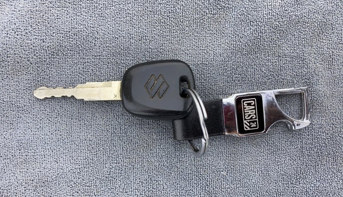 2019 Maruti New Wagon-R LXI CNG 1.0 L, CNG, Manual, 44,084 km, Key Close Up