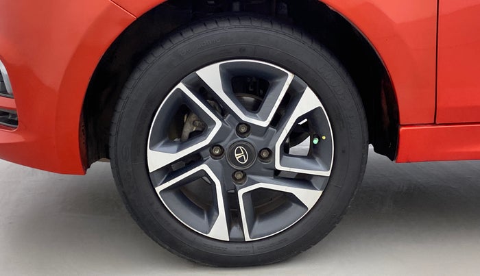 2020 Tata Tiago XZA+ DUAL TONE 1.2RTN, Petrol, Automatic, 28,971 km, Left Front Wheel