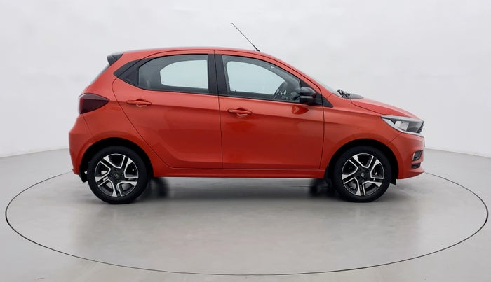 2020 Tata Tiago XZA+ DUAL TONE 1.2RTN, Petrol, Automatic, 28,971 km, Right Side View