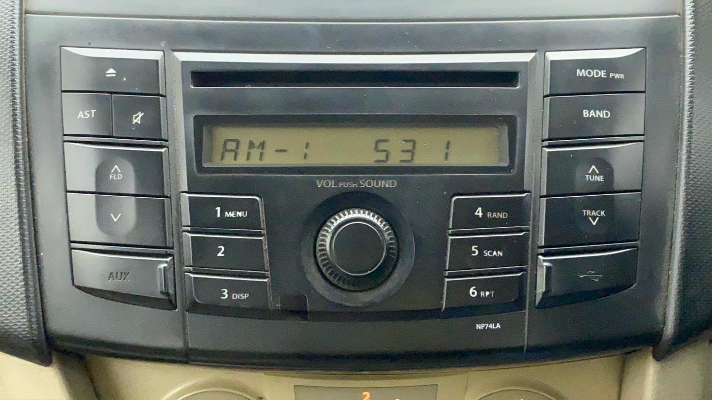2014 Maruti Swift Dzire VXI, Petrol, Manual, 68,702 km, Infotainment System