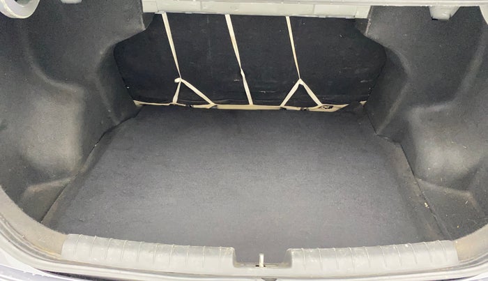 2019 Hyundai Xcent SX 1.2, Petrol, Manual, 66,944 km, Boot Inside