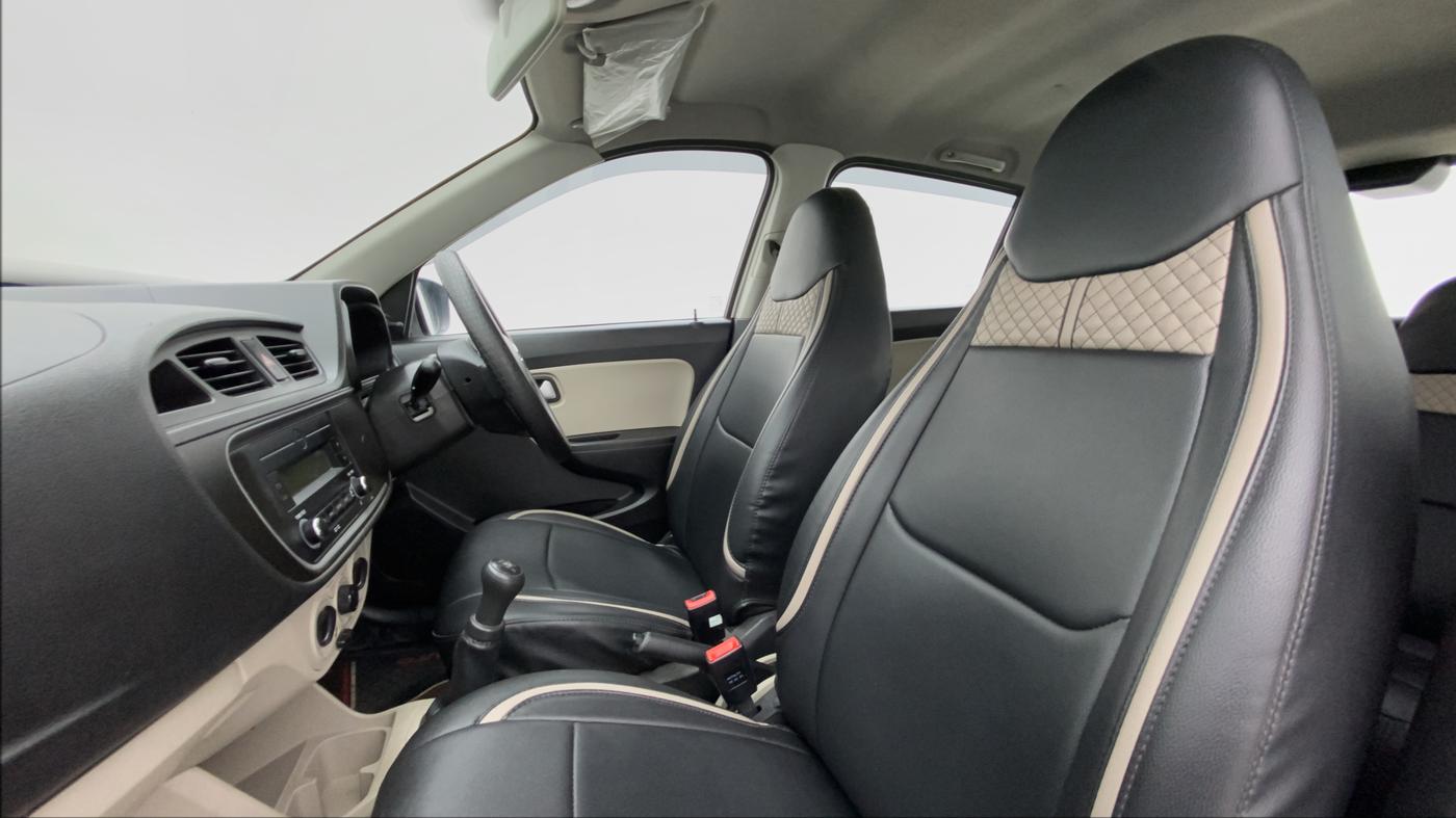 2021 Maruti Alto VXI, Petrol, Manual, 30,657 km, Right Side Front Door Cabin