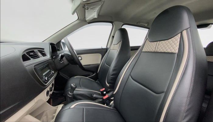 2021 Maruti Alto VXI, Petrol, Manual, 30,657 km, Right Side Front Door Cabin