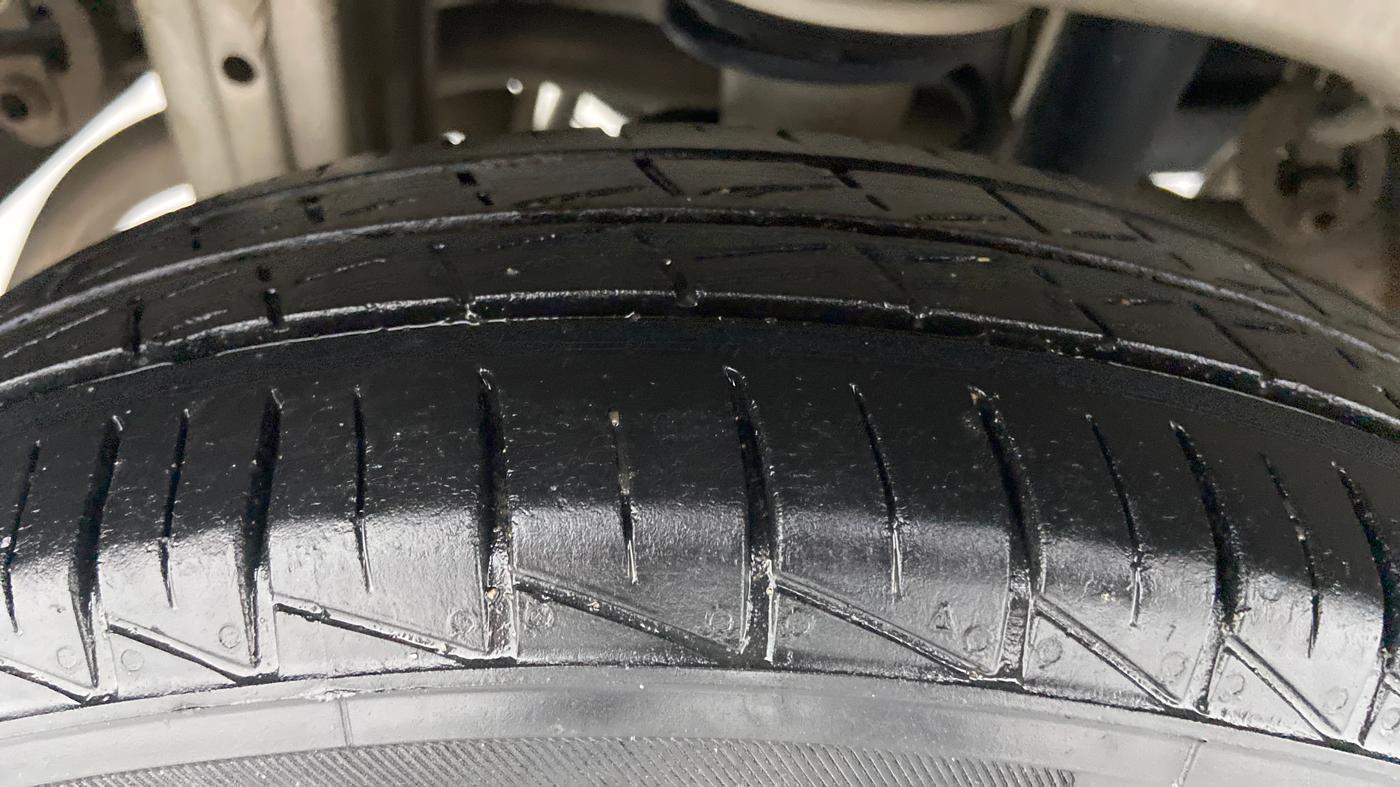 2021 Maruti Alto VXI, Petrol, Manual, 30,657 km, Right Rear Tyre Tread