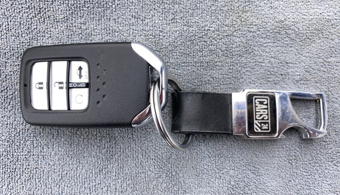 2019 Honda Civic 1.8L I-VTEC ZX CVT, Petrol, Automatic, 31,854 km, Key Close Up