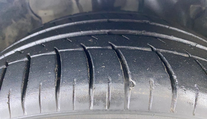 2019 Honda Civic 1.8L I-VTEC ZX CVT, Petrol, Automatic, 31,854 km, Right Front Tyre Tread