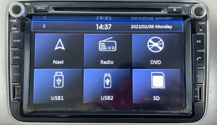 2016 Volkswagen Vento HIGHLINE 1.2 TSI AT, Petrol, Automatic, 73,673 km, Infotainment System