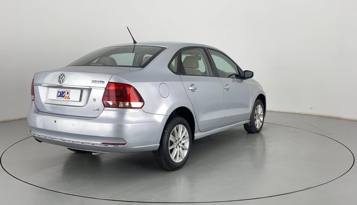 2016 Volkswagen Vento HIGHLINE 1.2 TSI AT, Petrol, Automatic, 73,673 km, Right Back Diagonal