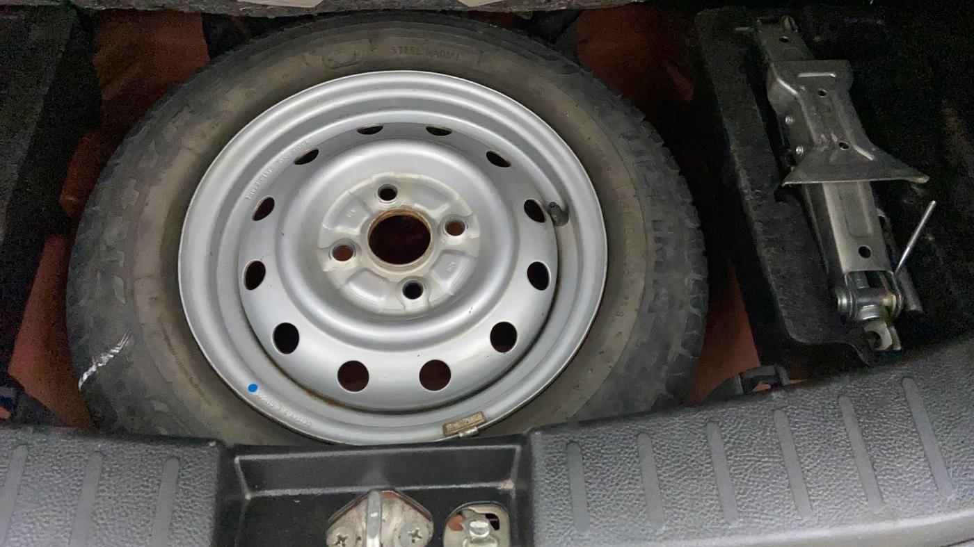 2013 Maruti Wagon R 1.0 LXI, Petrol, Manual, 53,345 km, Spare Tyre