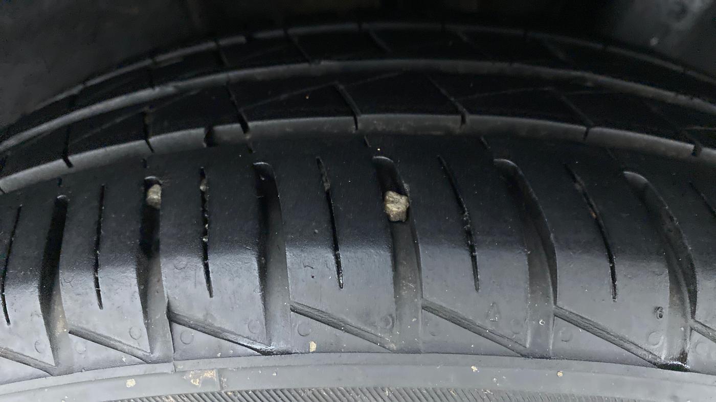 2021 Hyundai GRAND I10 NIOS SPORTZ 1.2 KAPPA VTVT, Petrol, Manual, 20,807 km, Left Rear Tyre Tread