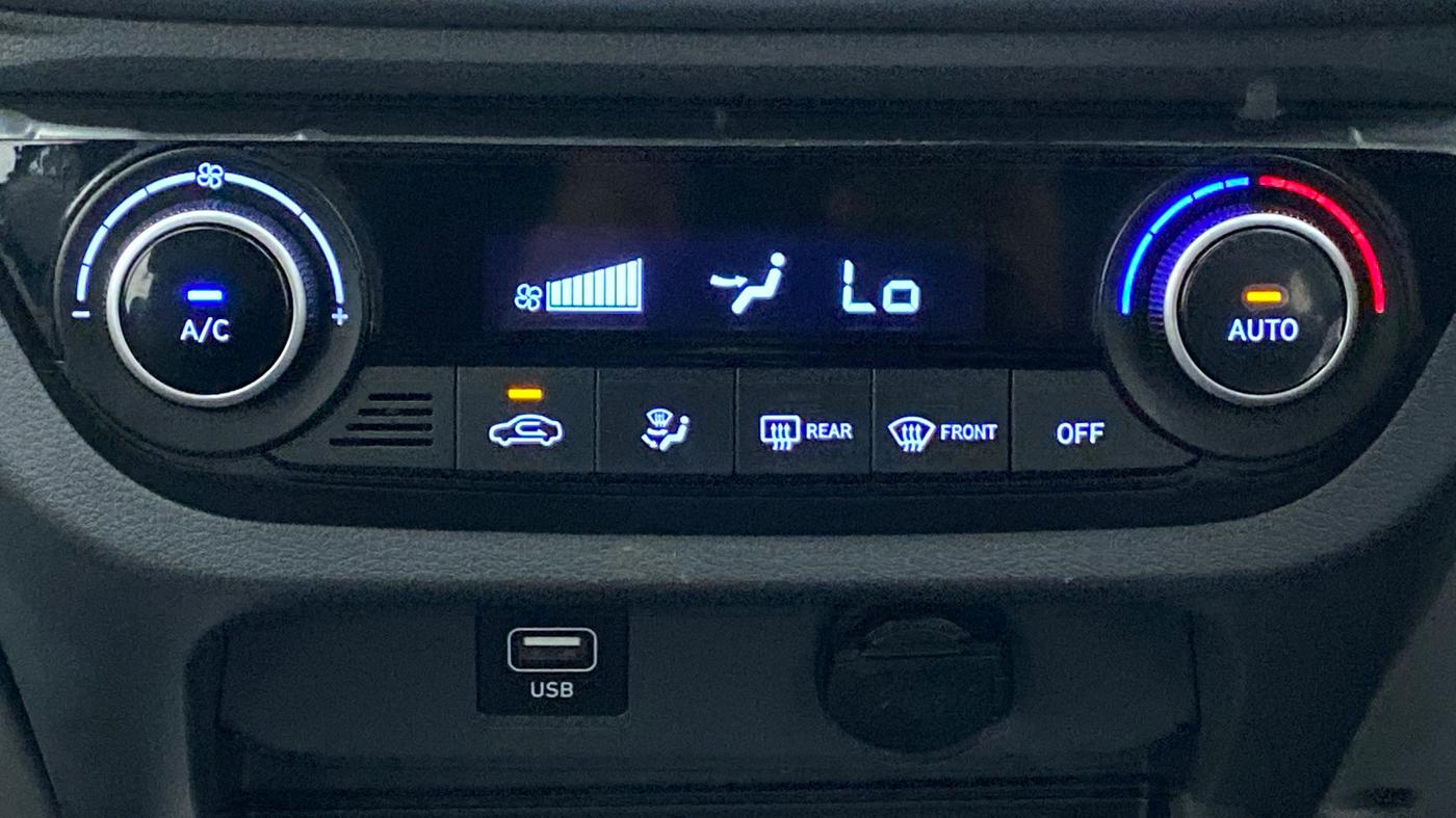 2021 Hyundai GRAND I10 NIOS SPORTZ 1.2 KAPPA VTVT, Petrol, Manual, 20,807 km, Automatic Climate Control