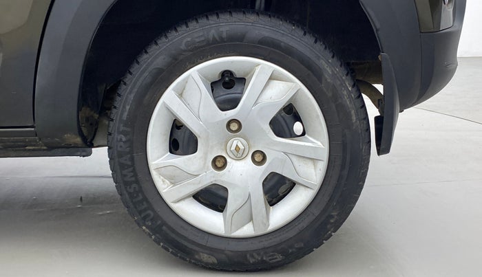 2021 Renault Kwid RXT, Petrol, Manual, 22,507 km, Left Rear Wheel