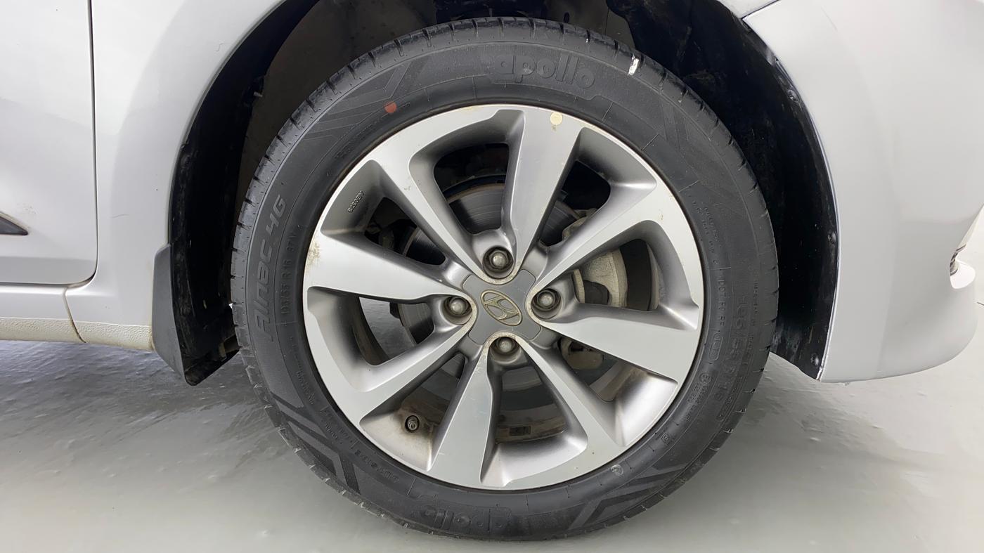 2015 Hyundai Elite i20 ASTA 1.2, Petrol, Manual, 33,624 km, Right Front Wheel