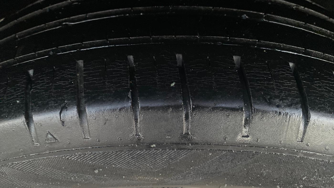 2021 Toyota Glanza G, Petrol, Manual, 35,512 km, Right Rear Tyre Tread