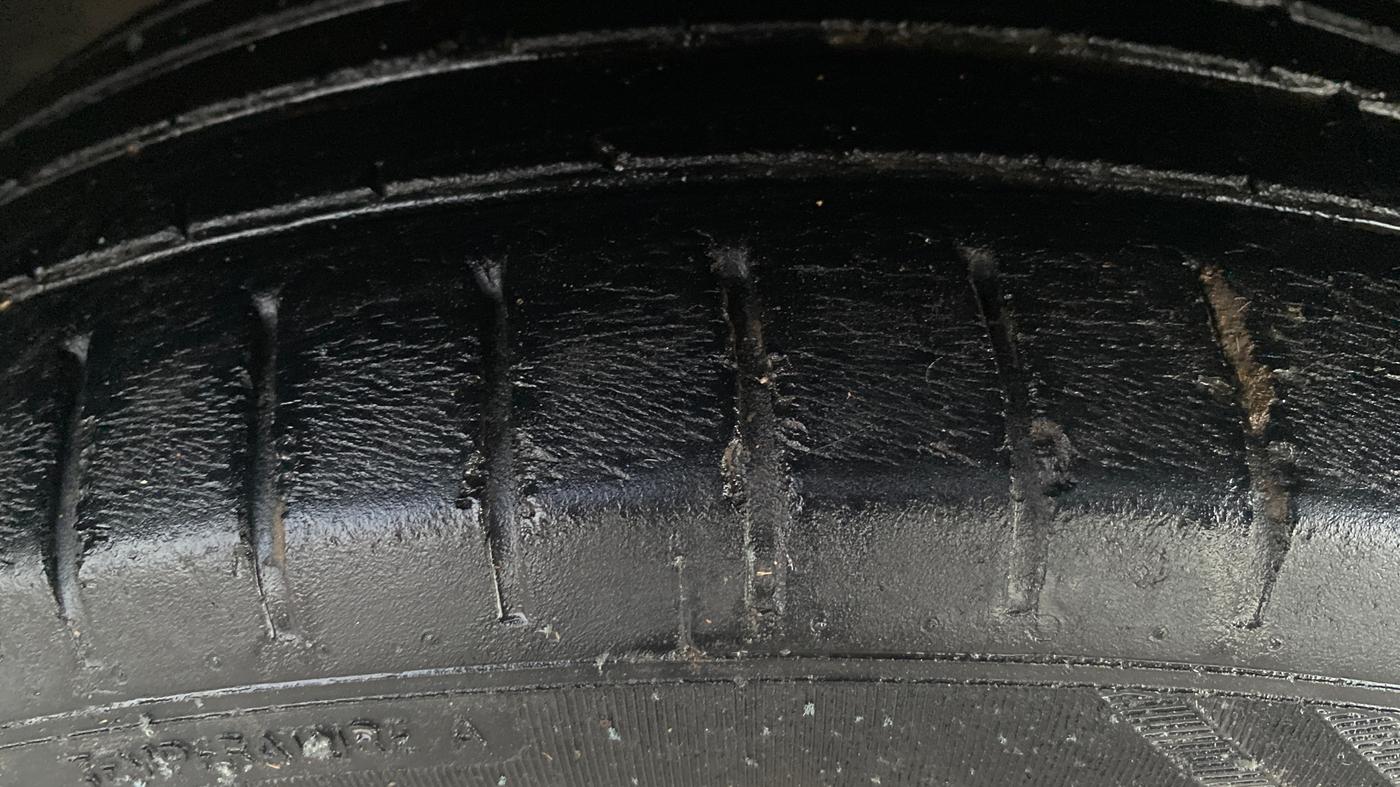 2021 Toyota Glanza G, Petrol, Manual, 35,512 km, Right Front Tyre Tread