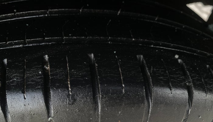 2021 Toyota Glanza G, Petrol, Manual, 35,512 km, Left Rear Tyre Tread