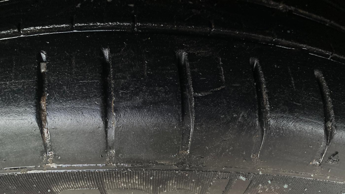 2021 Toyota Glanza G, Petrol, Manual, 35,512 km, Left Front Tyre Tread