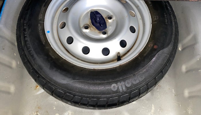 2019 Maruti Dzire LXI, CNG, Manual, 68,600 km, Spare Tyre