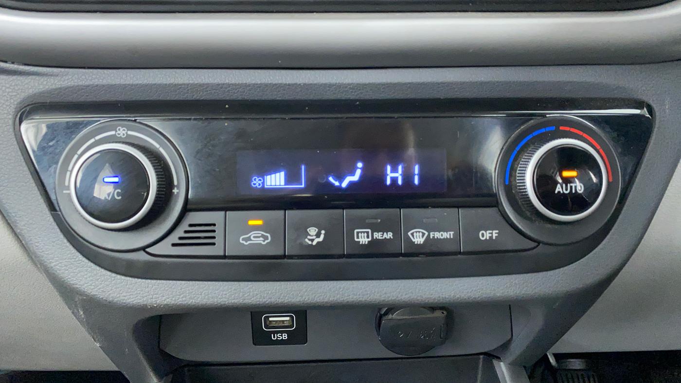 2021 Hyundai GRAND I10 NIOS SPORTZ 1.2 KAPPA VTVT CNG, CNG, Manual, 25,217 km, Automatic Climate Control