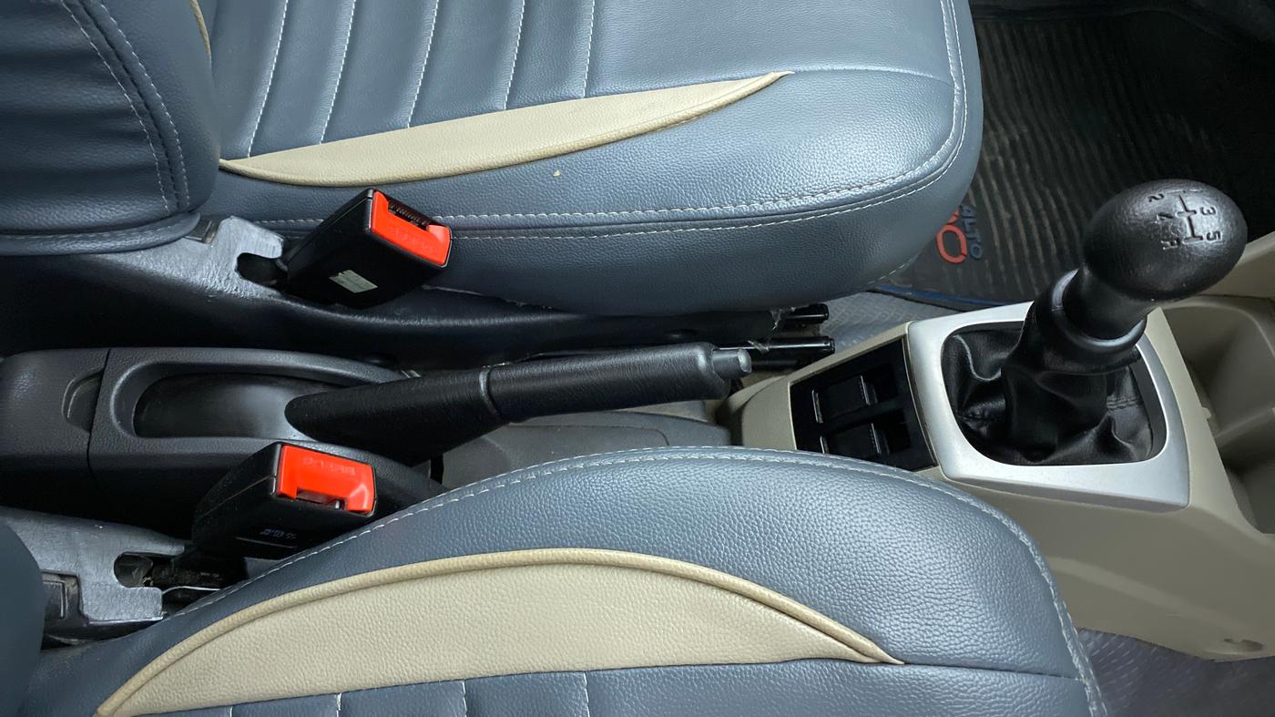 2017 Maruti Alto K10 VXI (O), Petrol, Manual, 42,259 km, Gear Lever