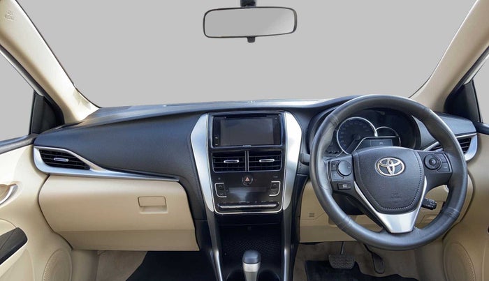 2018 Toyota YARIS V CVT, Petrol, Automatic, 34,644 km, Dashboard