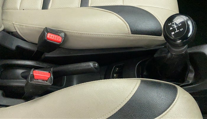 2014 Maruti Wagon R 1.0 LXI, Petrol, Manual, 33,016 km, Gear Lever