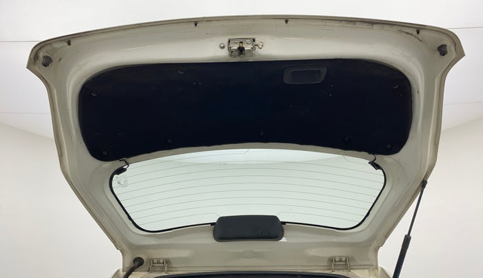 2015 Toyota Etios Liva G, Petrol, Manual, 96,553 km, Boot Door Open