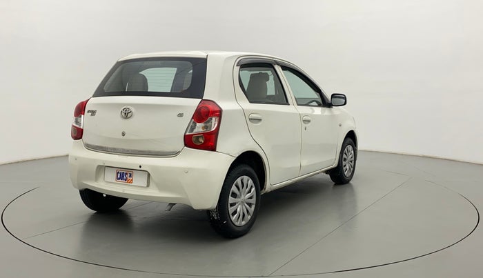2015 Toyota Etios Liva G, Petrol, Manual, 96,553 km, Right Back Diagonal