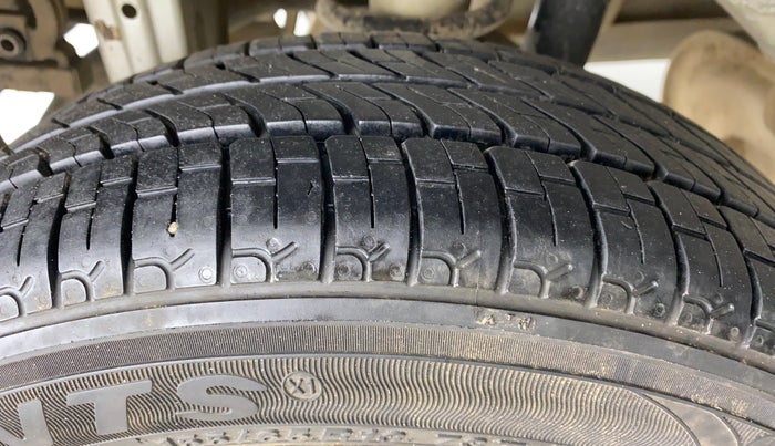 2019 Maruti Alto K10 LXI CNG, CNG, Manual, 65,329 km, Right Rear Tyre Tread