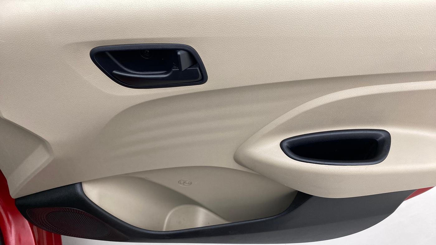 2021 Hyundai NEW SANTRO SPORTZ MT, Petrol, Manual, 23,022 km, Driver Side Door Panels Control