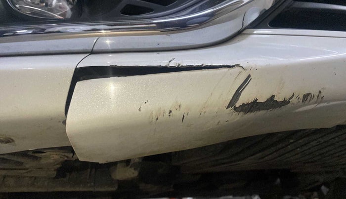 2020 Maruti Ciaz ALPHA 1.5 SHVS PETROL, Petrol, Manual, 43,269 km, Front bumper - Minor scratches