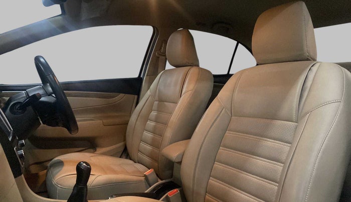 2020 Maruti Ciaz ALPHA 1.5 SHVS PETROL, Petrol, Manual, 43,269 km, Right Side Front Door Cabin