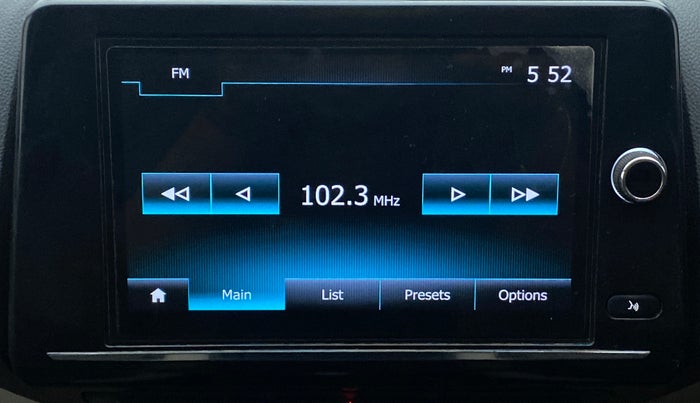 2019 Renault TRIBER 1.0 RXZ, Petrol, Manual, 52,695 km, Infotainment System