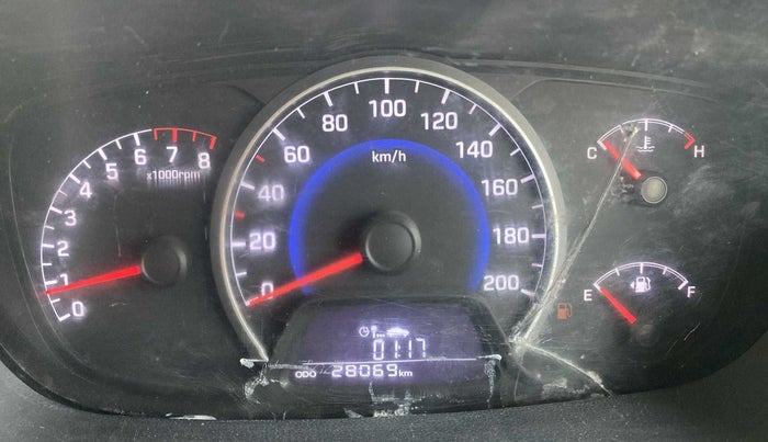 2014 Hyundai Grand i10 SPORTZ 1.2 KAPPA VTVT, Petrol, Manual, 28,066 km, Instrument cluster - Glass minor damage