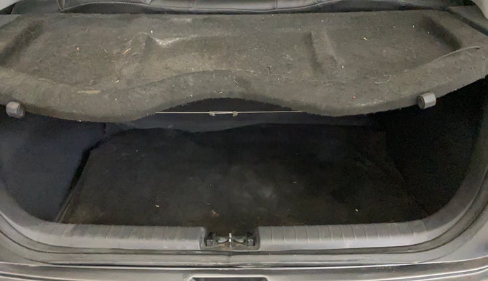 2022 Hyundai GRAND I10 NIOS SPORTZ 1.2 KAPPA VTVT, Petrol, Manual, 45,029 km, Boot Inside