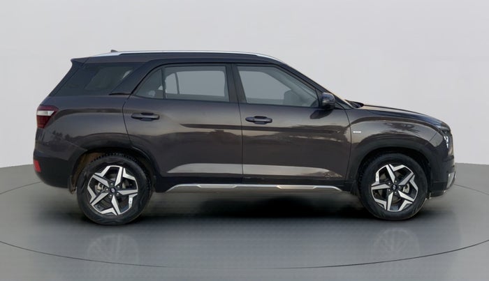 2021 Hyundai ALCAZAR PRESTIGE (O) 6STR 2.0 AT, Petrol, Automatic, 5,197 km, Right Side View