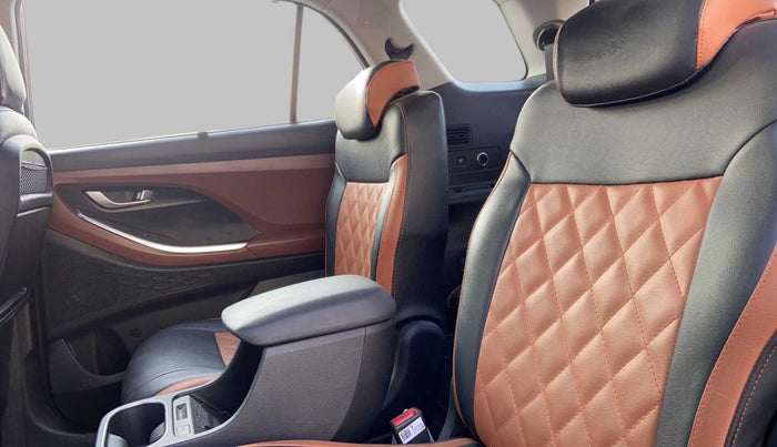 2021 Hyundai ALCAZAR PRESTIGE (O) 6STR 2.0 AT, Petrol, Automatic, 5,197 km, Right Side Rear Door Cabin