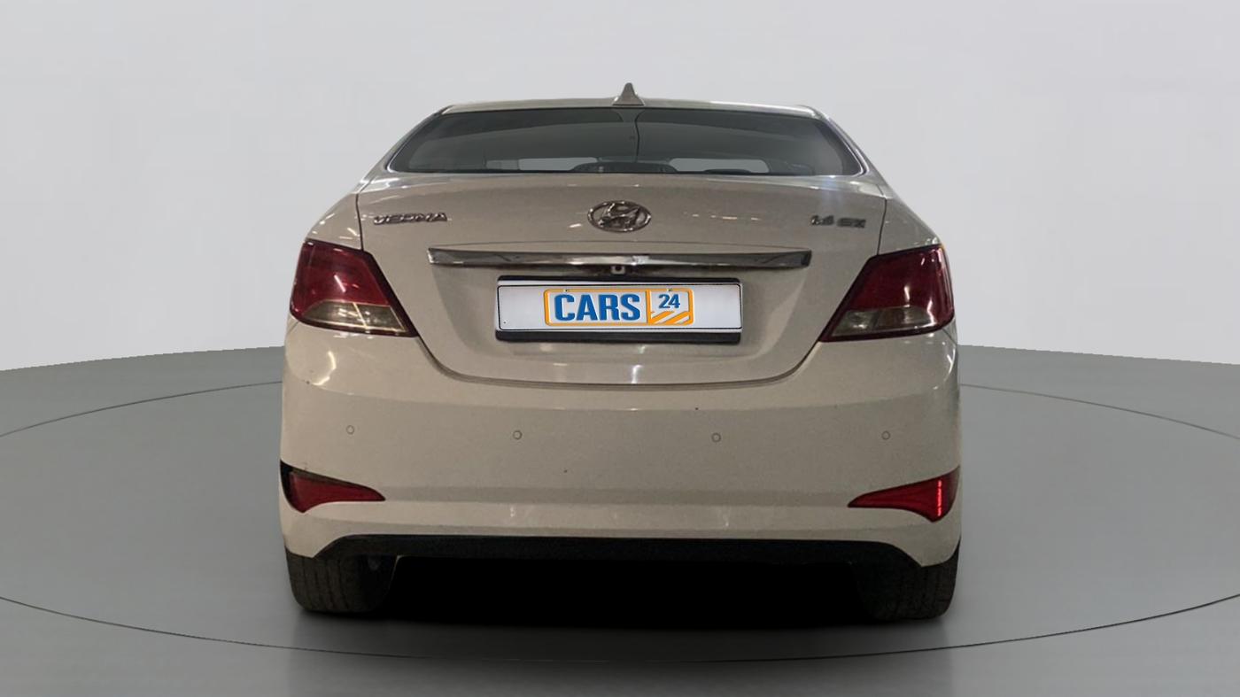 2016 Hyundai Verna FLUIDIC 1.6 CRDI S(O) 4S, Diesel, Manual, 93,705 km, Back/Rear