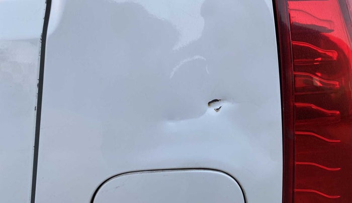 2018 Maruti Wagon R 1.0 VXI AMT, Petrol, Automatic, 52,571 km, Left quarter panel - Minor scratches