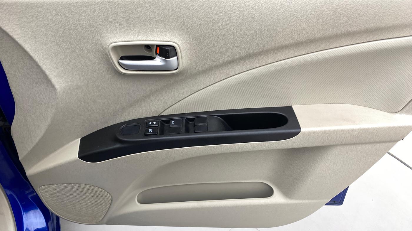 2021 Maruti Celerio VXI, Petrol, Manual, 21,270 km, Driver Side Door Panels Control