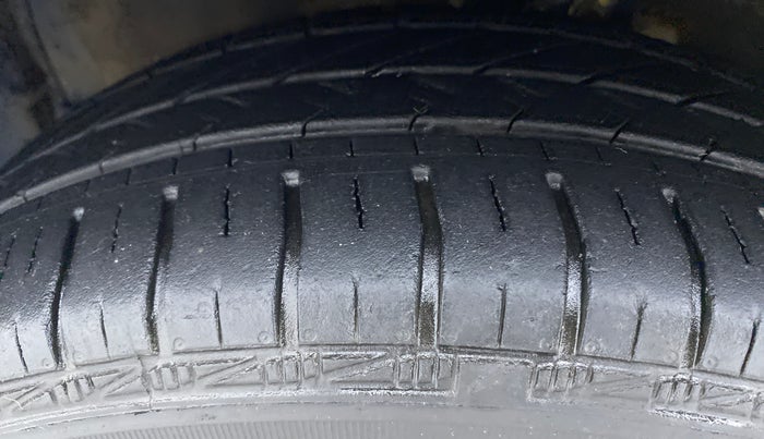 2021 Maruti Celerio VXI, Petrol, Manual, 21,270 km, Left Front Tyre Tread